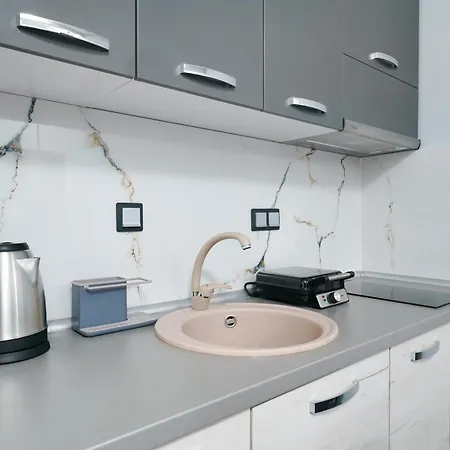 Dream αpartment Принос