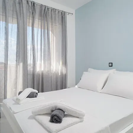 Dream αpartment Апартаменты Принос